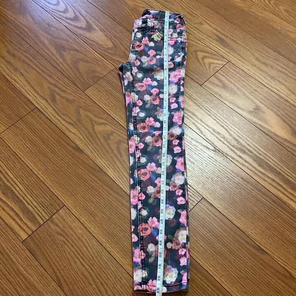 Justice girls supper skinny slim multi color flower print stretch jean zip up - Picture 10 of 12